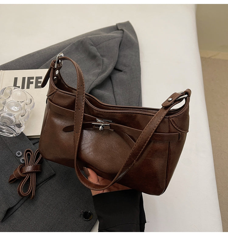 Simple and versatile lock design fashionable women's casual shoulder messenger bag