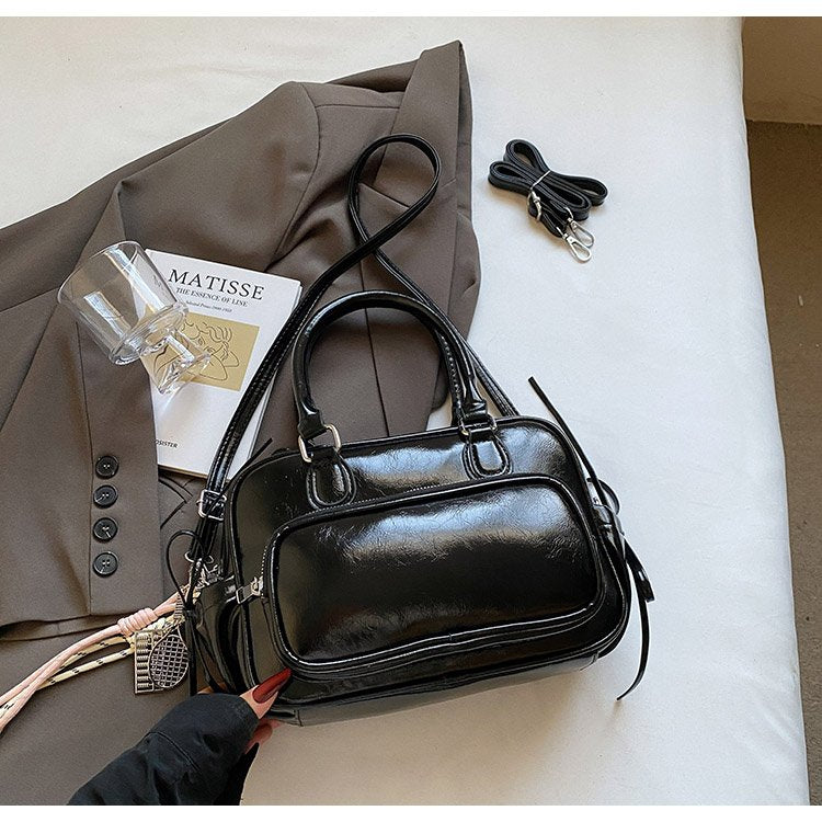 Fashionable and versatile cute handbag trendy casual shoulder messenger bag