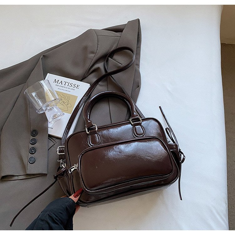 Fashionable and versatile cute handbag trendy casual shoulder messenger bag
