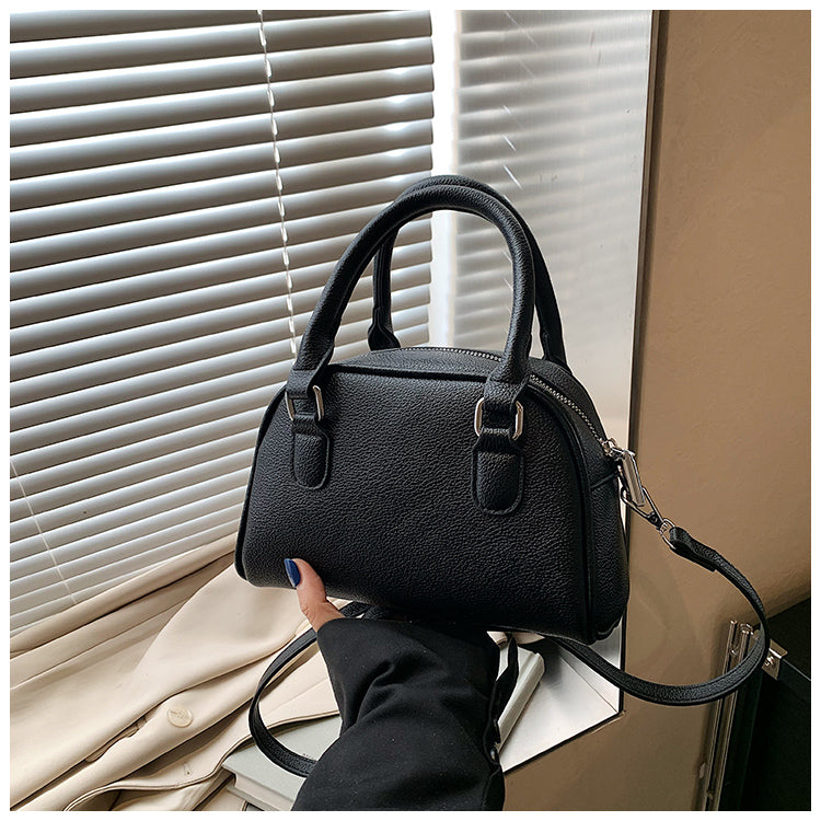 Fashion shell handbag for women, casual commuting shoulder messenger bag