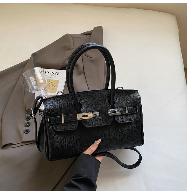 High-end stylish large-capacity handbag for women, fashionable new commuter shoulder messenger bag