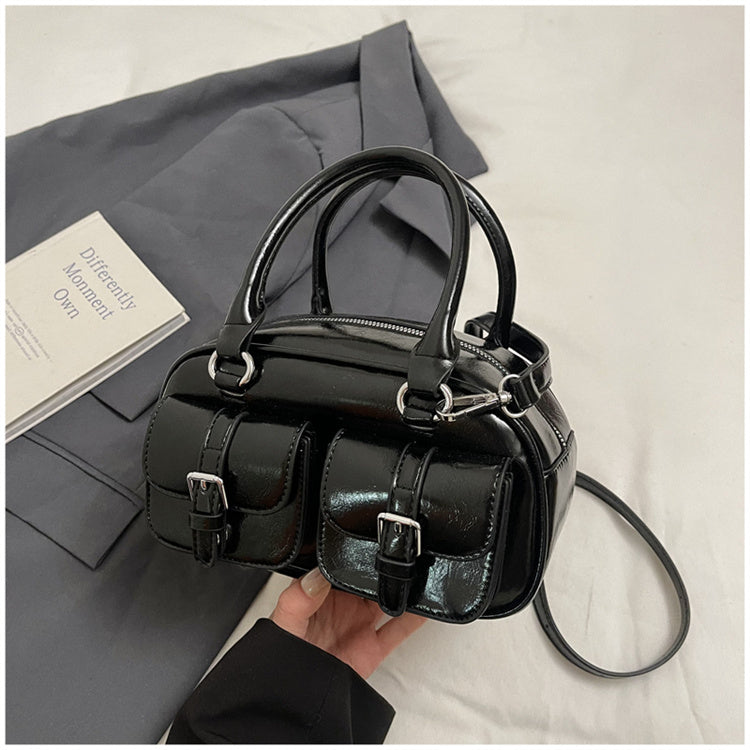 Fashionable solid color handbag, new style trendy multi-pocket design versatile commuter messenger bag