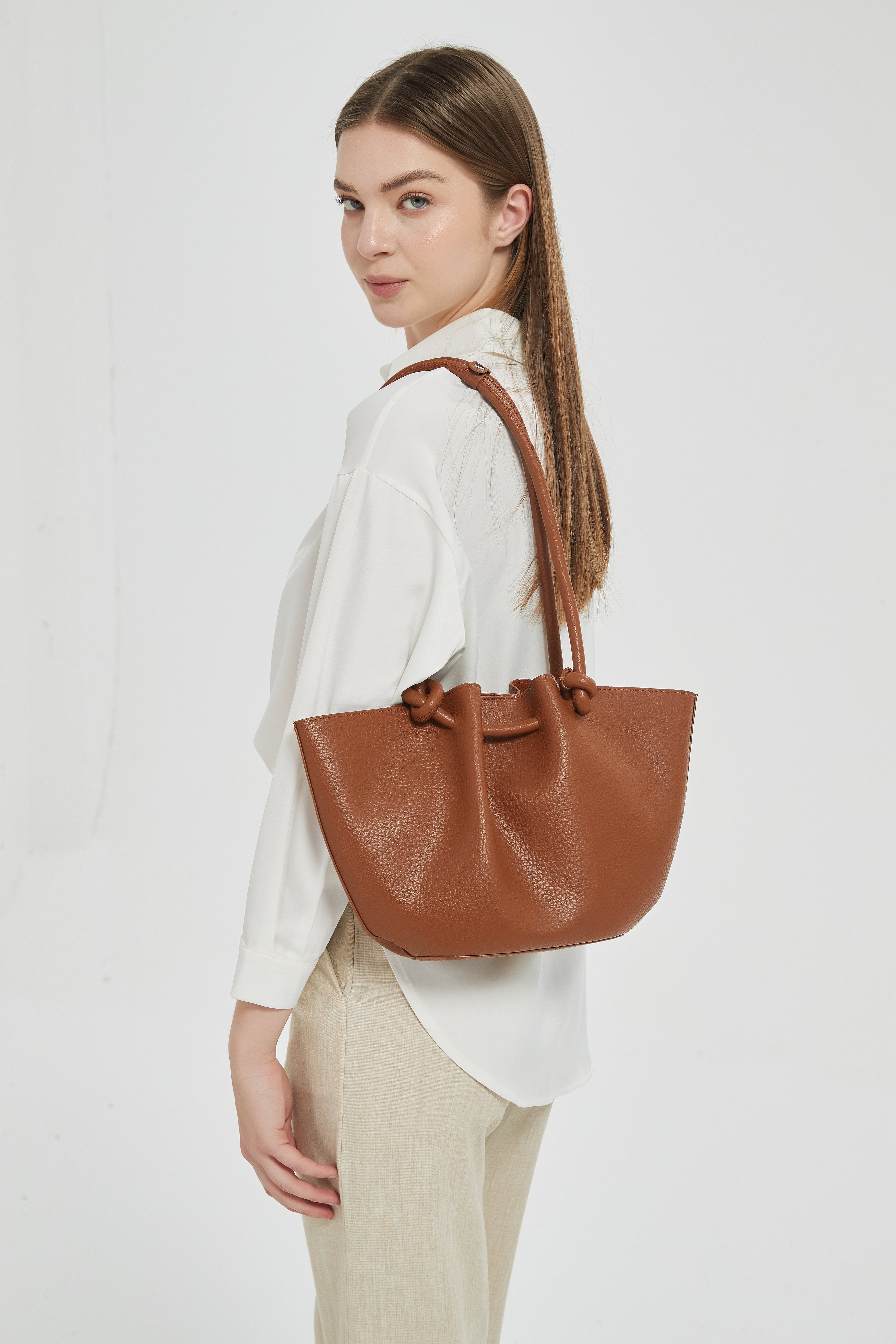 Shoulder bag, new style, simple and elegant design, foldable cloud bag, PU material