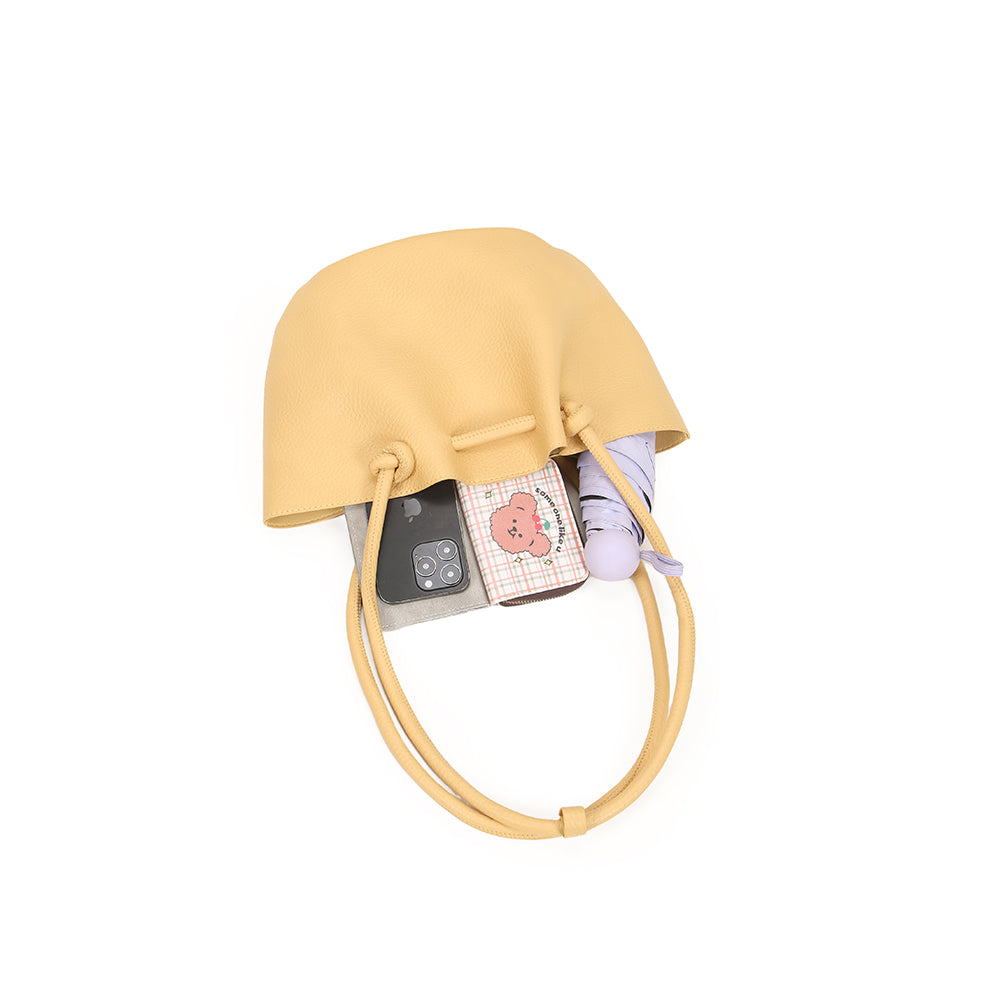 Shoulder bag, new style, simple and elegant design, foldable cloud bag, PU material