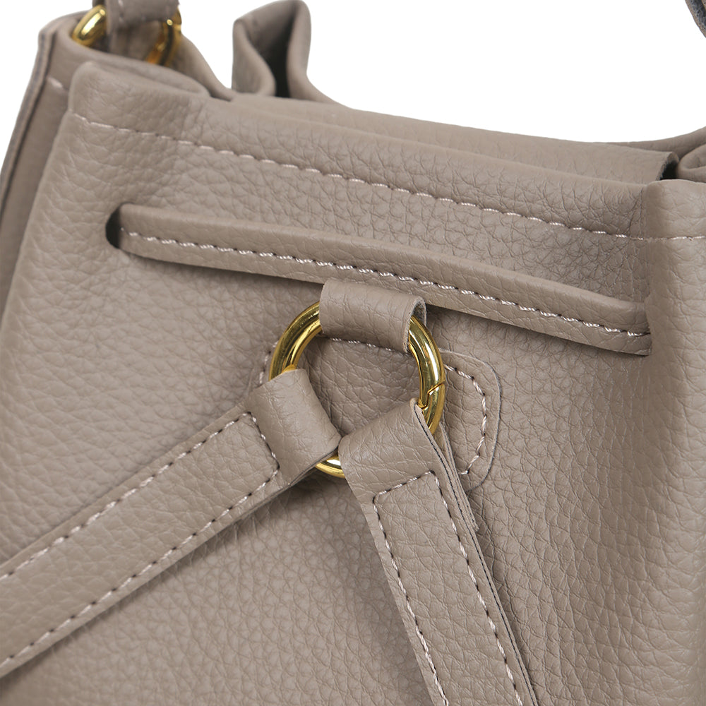Fashionable new drawstring design bags, simple handbags, trendy shoulder messenger bags, casual backpacks