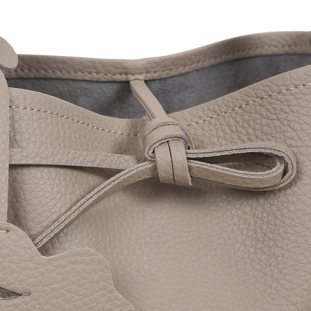 (COCOTAYA) Fashion new strap design bucket bag, casual commuting shoulder messenger bag for women