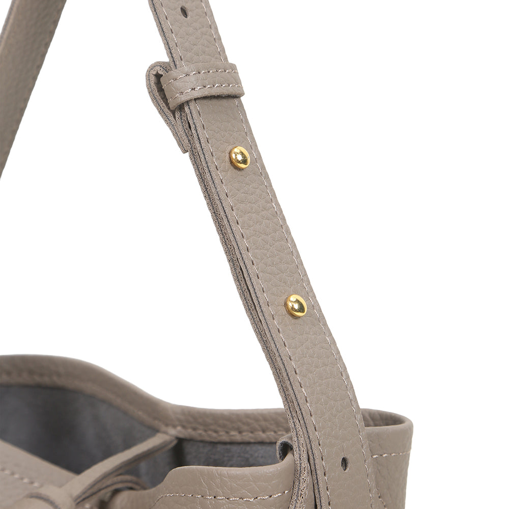 (COCOTAYA) Fashion new strap design bucket bag, casual commuting shoulder messenger bag for women