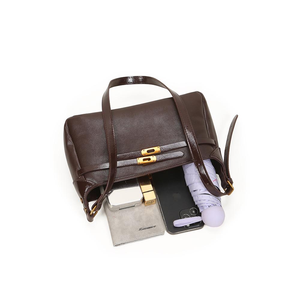 Classic fashion messenger bag, PU leather material, shoulder messenger bag, with small bag
