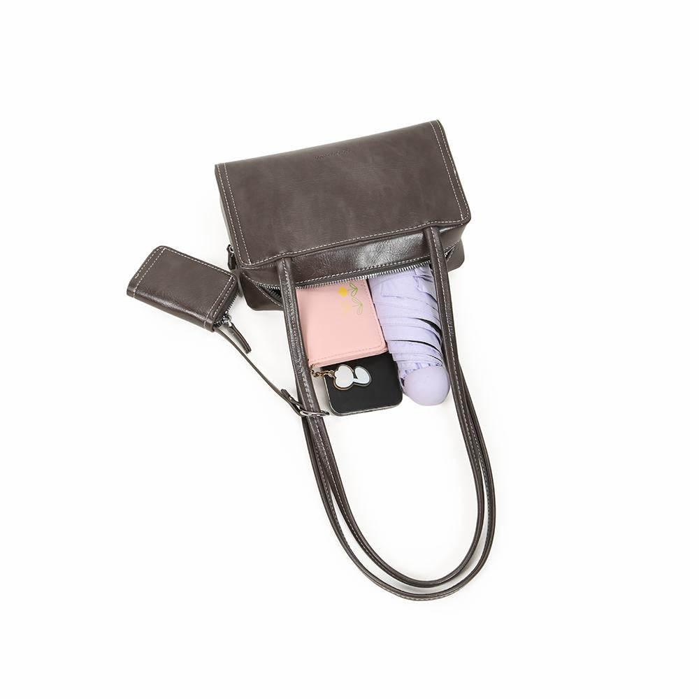 Fashion messenger bag, PU material, large capacity, easy to match, women's bag