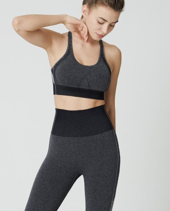 Cocotaya - Seamless knitted sexy sports yoga suit solid color bra trousers yoga suit fitness suit new