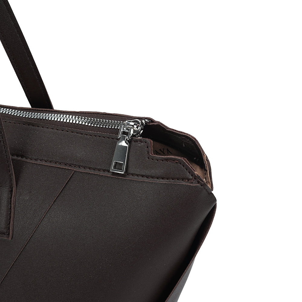 (COCOTAYA)Soft leather shoulder bag with unique cut design and large capacity