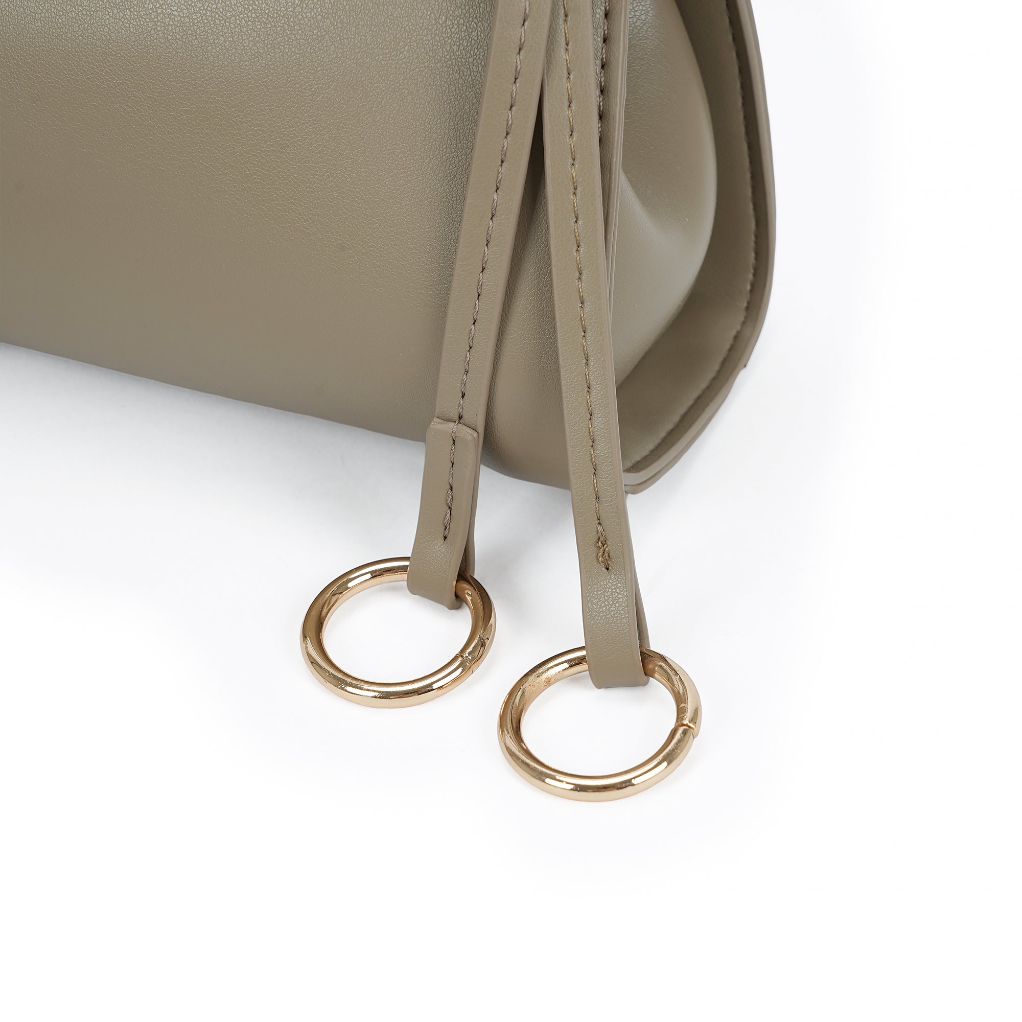 (cocotaya)Liora Bag Women's minimalist PU crossbody bag with adjustable shoulder strap, perfect for everyday wear.