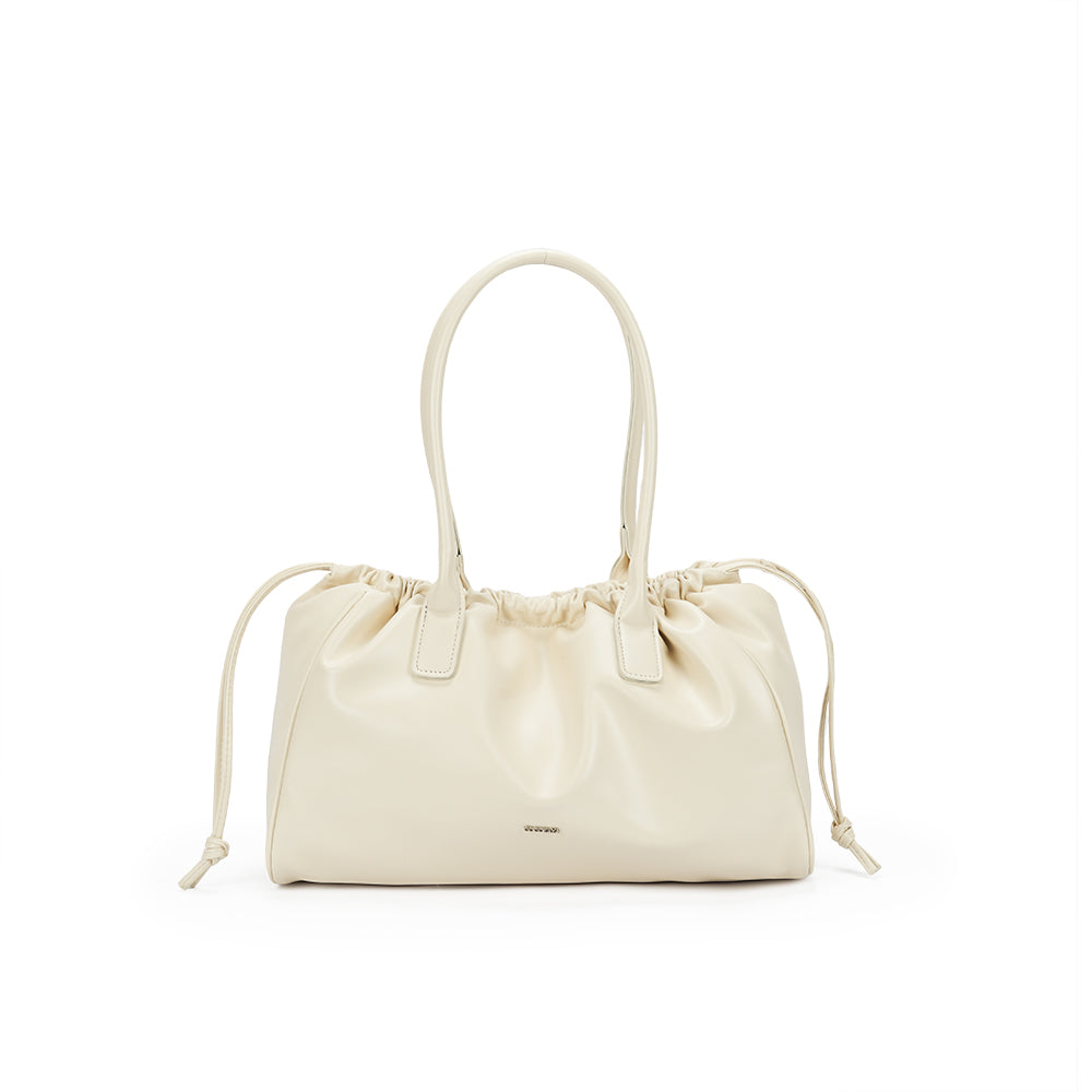 (COCOTAYA)Stylish and versatile leather drawstring tote bag with frosted finish.