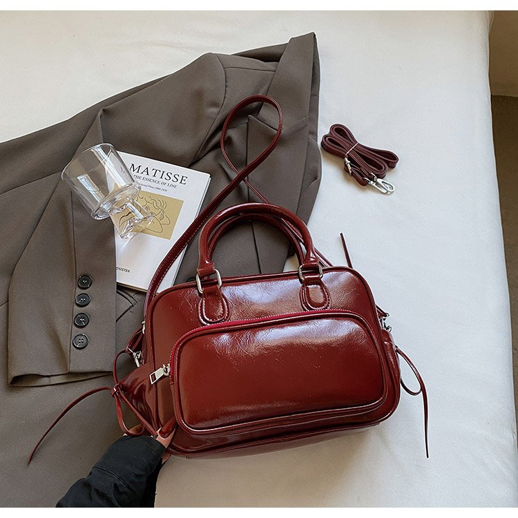 Fashionable and versatile cute handbag trendy casual shoulder messenger bag