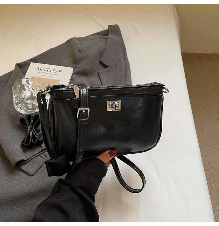 Fashionable and simple style small square bag under the armpit, versatile trendy commuting shoulder messenger bag