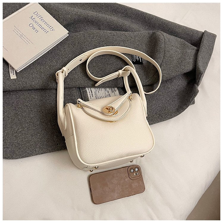 High-end handbag, simple and versatile small square bag, fashionable lock design shoulder messenger bag