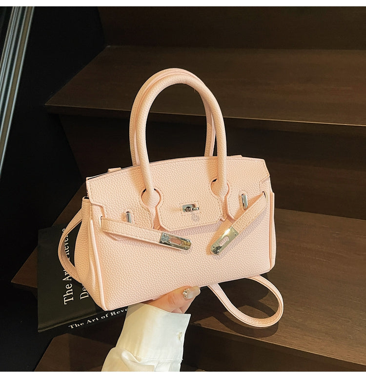 High-end stylish large-capacity handbag for women, fashionable new commuter shoulder messenger bag