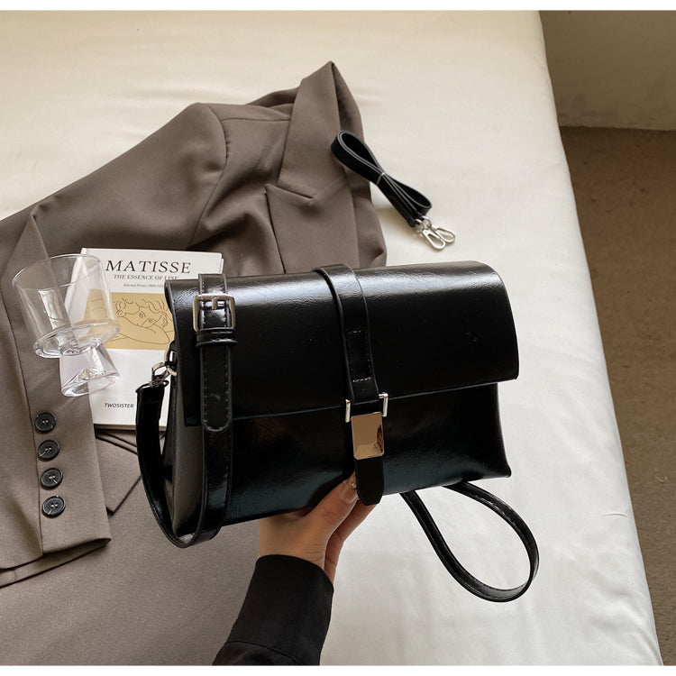 Fashionable high-end shiny shoulder bag for women, casual solid color versatile commuter messenger bag