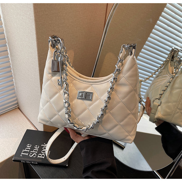 New diamond chain design, simple and versatile, high-quality women's shoulder handbag commuter messenger bag