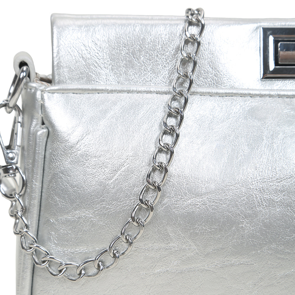 High-end fashionable versatile shoulder bag chain design temperament underarm bag
