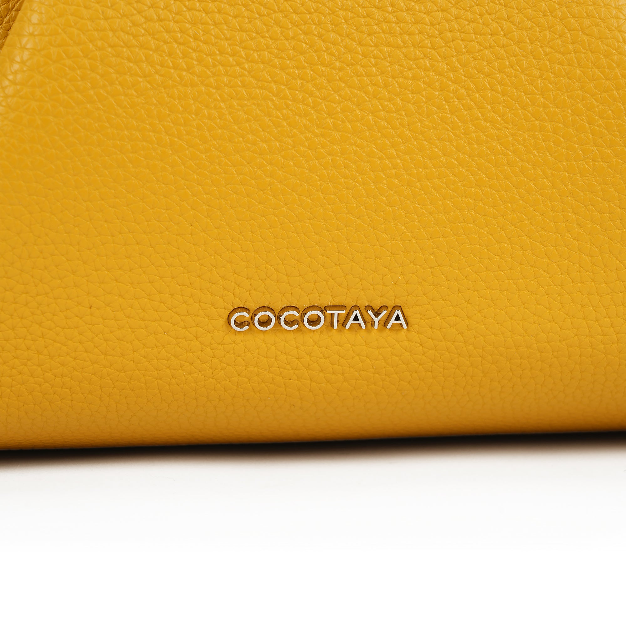 （cocotaya）Adjustable shoulder strap PU leather shell bag, multi-functional lightweight handbag or crossbody bag.