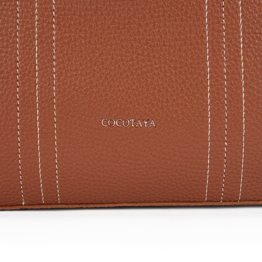 (COCOTAYA)Elegant zippered leather tote bag with button design and large capacity.